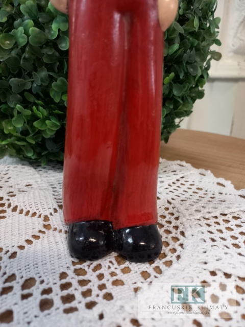 FIGURKA Z SERDUSZKIEM CHŁOPIEC 21 CM
