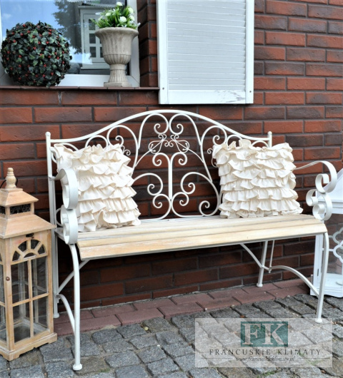 ŁAWKA KUTY METAL HOME & GARDEN Z DREWNIANYM SIEDZISKIEM W STYLU FRANCUSKIM , PROWANSALSKIM , SHABBY , LOFT. ŁAWKA KUTY METAL HOME & GARDEN Z DREWNIANYM SIEDZISKIEM W STYLU FRANCUSKIM , PROWANSALSKIM , SHABBY , LOFT.