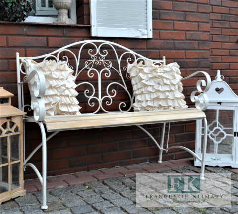 ŁAWKA KUTY METAL HOME & GARDEN Z DREWNIANYM SIEDZISKIEM W STYLU FRANCUSKIM , PROWANSALSKIM , SHABBY , LOFT. ŁAWKA KUTY METAL HOME & GARDEN Z DREWNIANYM SIEDZISKIEM W STYLU FRANCUSKIM , PROWANSALSKIM , SHABBY , LOFT.