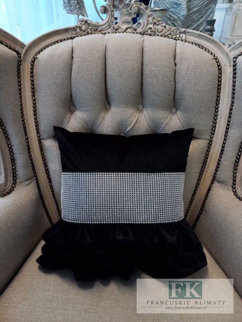 POSZEWKA GLAMOUR 40/40VELVET PLUSZ TRZY FALBANY cyrkonie , CZERŃ