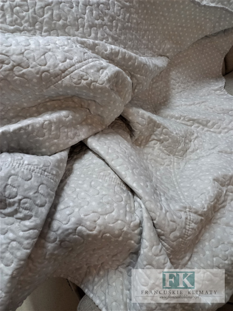 NARZUTA PIKOWANA PATCHWORK 210 x 170 , BAWEŁNA SHABBY , PROWANSJA , VINTAGE NARZUTA PIKOWANA PATCHWORK 210 x 170 , BAWEŁNA SHABBY , PROWANSJA , VINTAGE