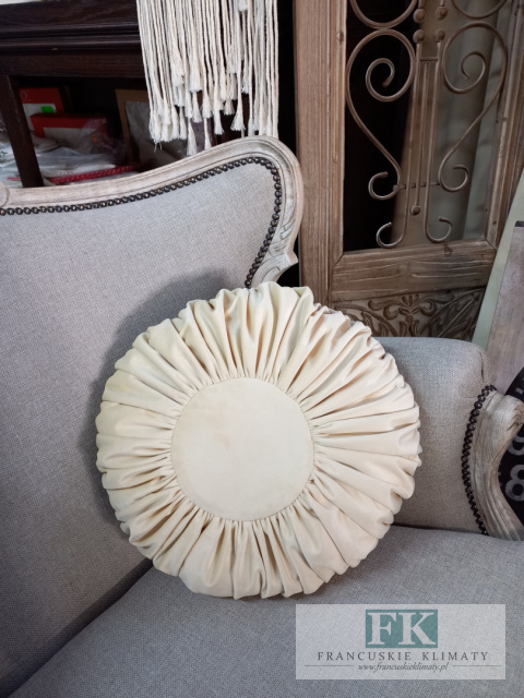 EKSLUZYWNA PODUSZKA 40 CM KREM, PLISOWANA VELVET WELWET STYL FRANCUSKI EKSLUZYWNA PODUSZKA 40 CM KREM, PLISOWANA VELVET WELWET STYL FRANCUSKI