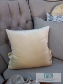 POSZEWKA VELVET - PLUSZ 3 DEKORACYJNE FALBANY , ZŁOTE CYRKONIE POSZEWKA VELVET - PLUSZ 3 DEKORACYJNE FALBANY , ZŁOTE CYRKONIE