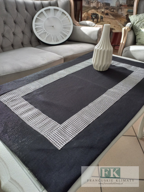 BIEŻNIK SERWETA CZERŃ CYRKONIE 50/100 STYL GLAMOUR BIEŻNIK SERWETA CZERŃ CYRKONIE 50/100 STYL GLAMOUR