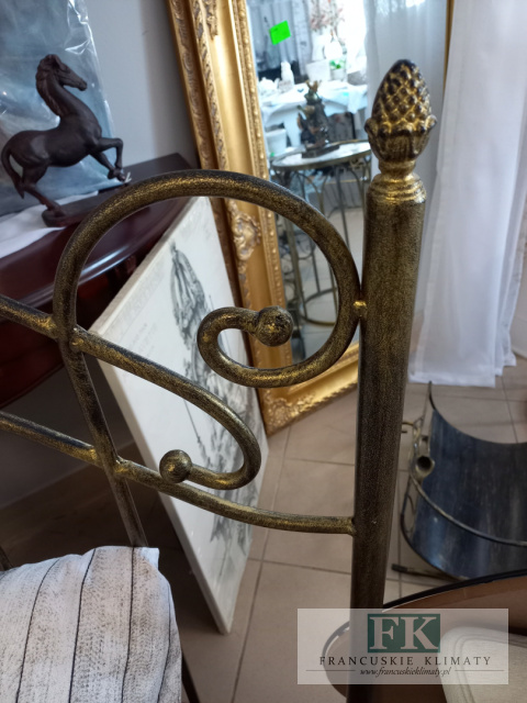 KUTE ŁÓŻKO W KOLORZE STAREGO ZŁOTA 90/200 CM KUTE ŁÓŻKO W KOLORZE STAREGO ZŁOTA 90/200 CM