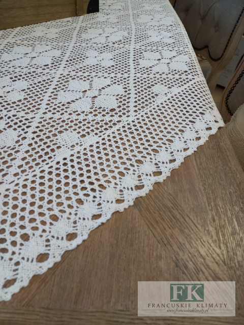 OBRUS NICIANY 120 / 120 CM , BIEL 100 % BAWEŁNA tkany klockowo SZYDEŁKOWY OBRUS NICIANY 120 / 120 CM , BIEL 100 % BAWEŁNA tkany klockowo SZYDEŁKOWY