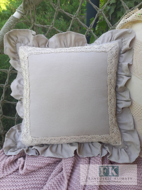 POSZEWKA 50x50cm beż ( na jaśka 40 x 40cm ) FALBANY KORONKA STYL FRANCUSKI SIELANKA VITANGE RETRO POSZEWKA 50x50cm beż ( na jaśka 40 x 40cm ) FALBANY KORONKA STYL FRANCUSKI SIELANKA VITANGE RETRO