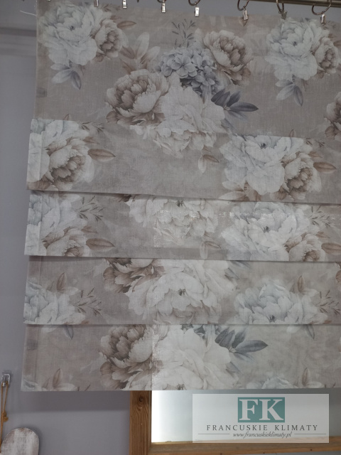 FIRANA PANEL a la ROLETKA RZYMSKA Z ZAKŁADKAMI 150/80 KWIATY PEONIA FIRANA PANEL a la ROLETKA RZYMSKA Z ZAKŁADKAMI 150/80 KWIATY PEONIA
