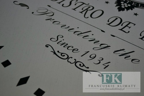 STOLIK METALOWY Z NAPISAMI NA BLACIE 71,5 CM , SHABBY