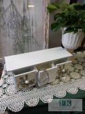 KŁ. PUDEŁKO KOMÓDKA OLIVE OIL 33X11 cm shabby , prowansja , vintage KŁ. PUDEŁKO KOMÓDKA OLIVE OIL 33X11 cm shabby , prowansja , vintage