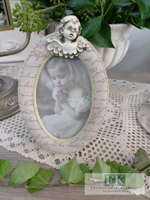 RAMKA ANIOŁEK OWAL WYS 20 CM PROWANSJA SHABBY CHIC RAMKA ANIOŁEK OWAL WYS 20 CM PROWANSJA SHABBY CHIC