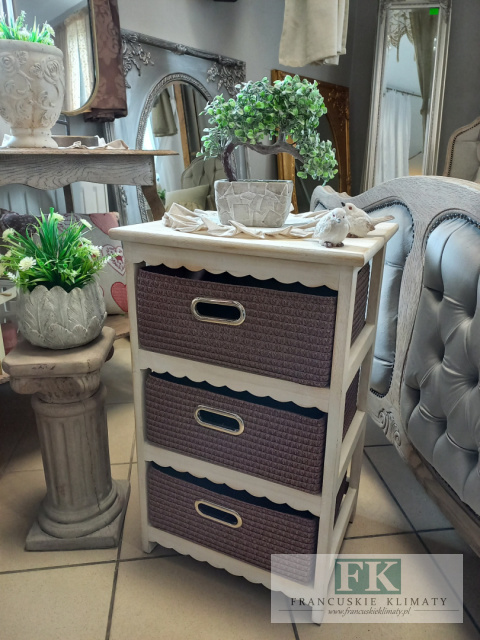 SZAFKA KOMÓDKA DREWNIANA 64 CM ,3 SZUFLADY