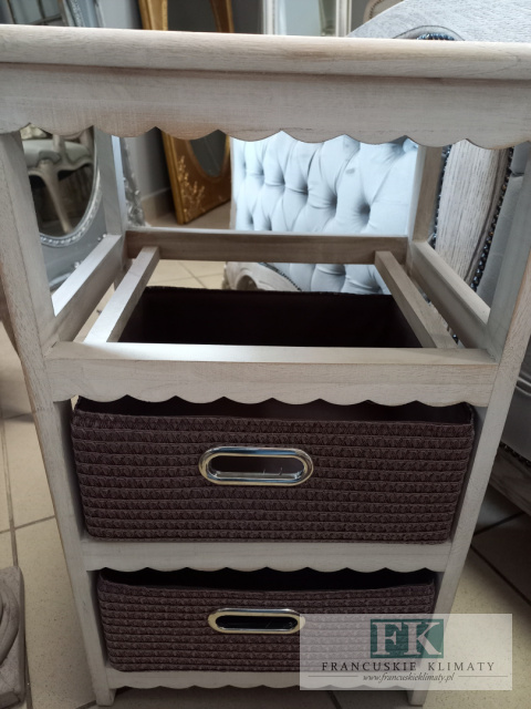 SZAFKA KOMÓDKA DREWNIANA 64 CM ,3 SZUFLADY