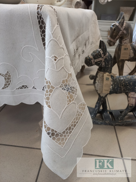 OBRUS 110X160 BAWEŁNA ,SZYDEŁKO KREM PROWANSJA SHABBY CHIC