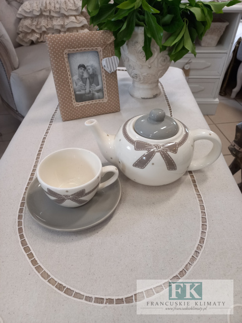 OBRUS 110X160 BAWEŁNA ,SZYDEŁKO KREM PROWANSJA SHABBY CHIC