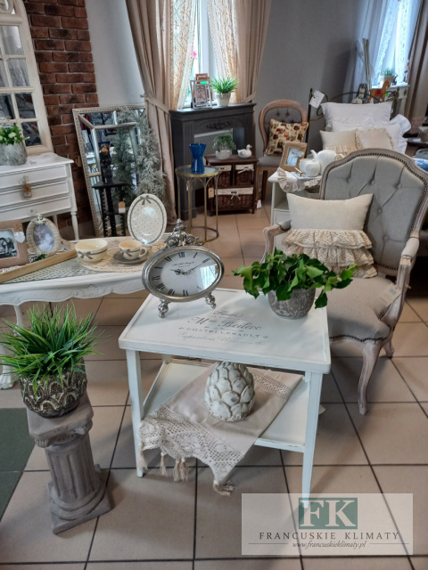 powystawowe -50 % STOLIK regał NAPISY BIEL SHABBY powystawowe -50 % STOLIK regał NAPISY BIEL SHABBY