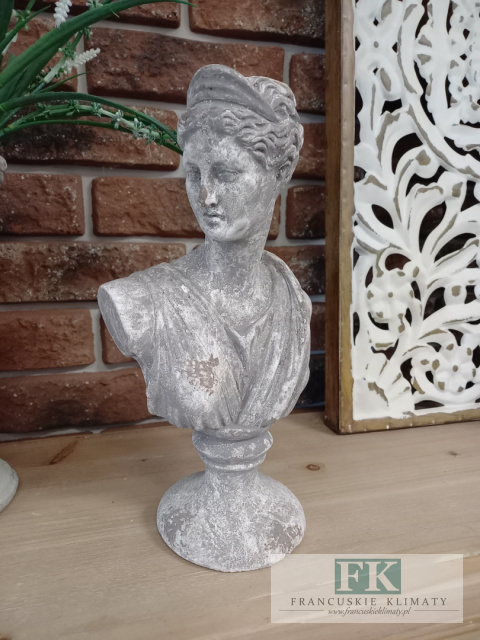 WYJĄTKOWA FIGURA POPIERSIE W STYLU RETRO