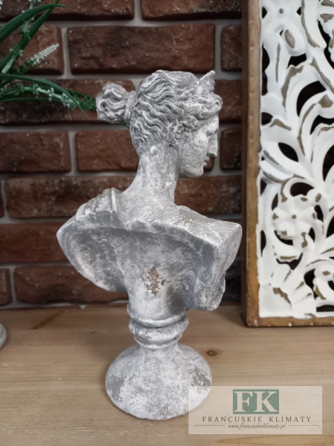 WYJĄTKOWA FIGURA POPIERSIE W STYLU RETRO
