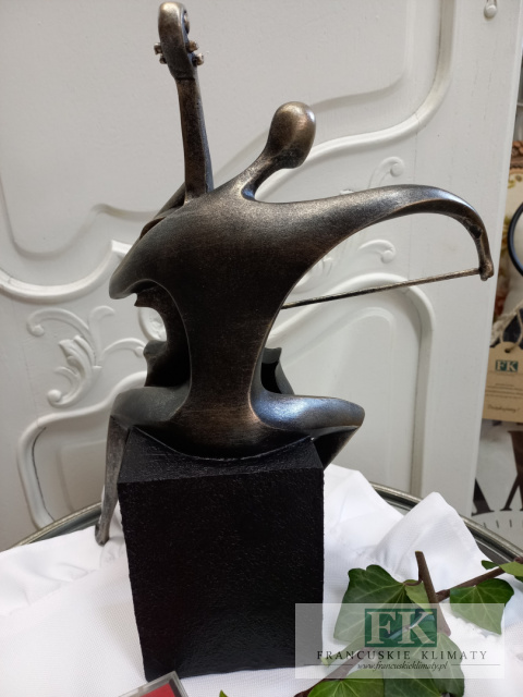 FIGURA MUZYK 32 CM WIOLONCZELA / KONTRABAS FIGURA MUZYK 32 CM WIOLONCZELA / KONTRABAS