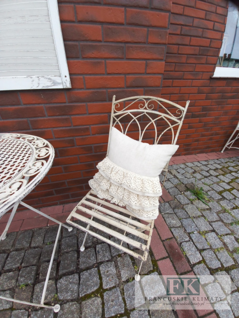 KOMPLET OGRODOWY STÓŁ + 2 KRZESŁA HOME & GARDEN METAL KUTY KOMPLET OGRODOWY STÓŁ + 2 KRZESŁA HOME & GARDEN METAL KUTY