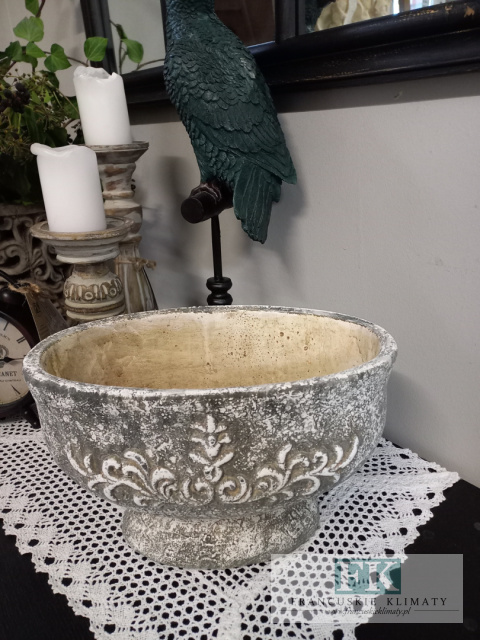OSŁONKA DONICA NA NÓŻCE CERAMICZNO - BETONOWA 30 CM OSŁONKA DONICA NA NÓŻCE CERAMICZNO - BETONOWA 30 CM