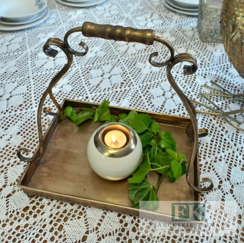 METALOWA TACA Z RĄCZKA 32 CM